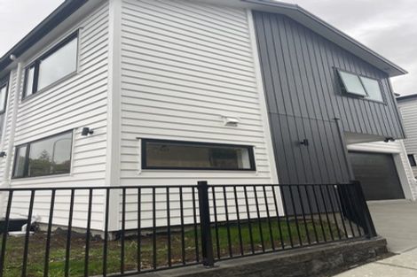 Photo of property in 28a Larne Avenue, Pakuranga Heights, Auckland, 2010