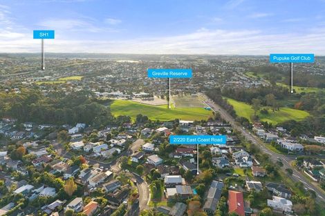 Photo of property in 2/220 East Coast Road, Forrest Hill, Auckland, 0620