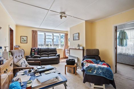 Photo of property in 1243 High Street, Taita, Lower Hutt, 5011