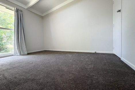 Photo of property in 2/17 Glengarry Road, Glen Eden, Auckland, 0602
