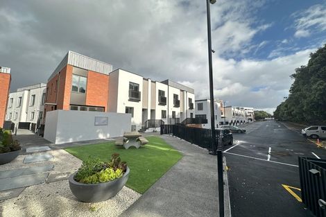 Photo of property in 49 Erina Road, Wiri, 2104