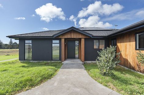 Photo of property in 1356a South Road, Kaitake, New Plymouth, 4374