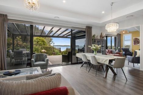 Photo of property in 49 Lakeside Terrace, Omokoroa, 3114
