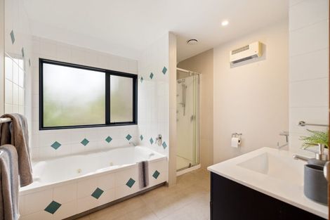 Photo of property in 2/155 Yaldhurst Road, Sockburn, Christchurch, 8042