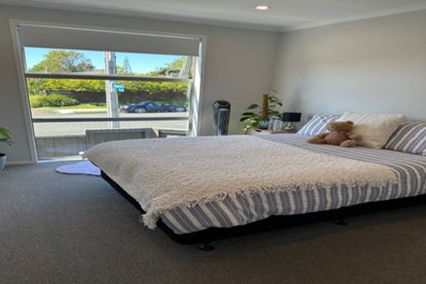 Photo of property in 74b Stanley Road, Glenfield, Auckland, 0629