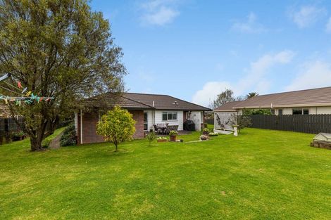 Photo of property in 166 Queen Street, Waiuku, 2123
