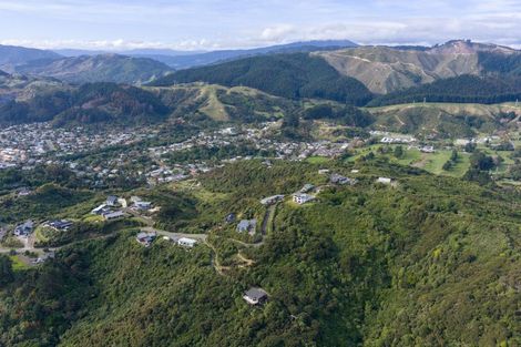 Photo of property in 3 Ridgeview Lane, Paraparaumu, 5032