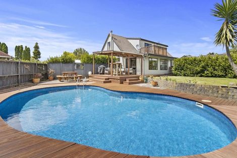 Photo of property in 16 Grace Avenue, Te Aroha, 3320