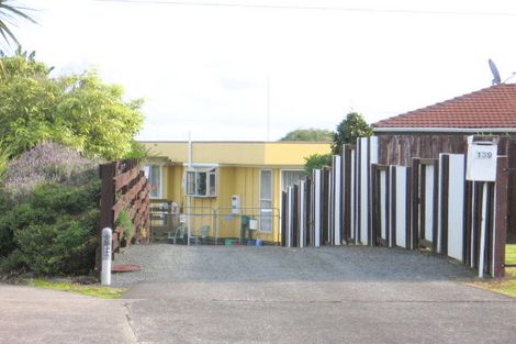 Photo of property in 139 Everglade Drive, Totara Heights, Auckland, 2105