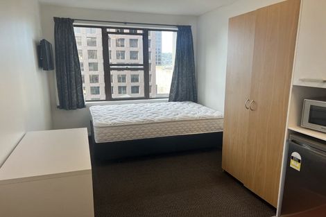 Photo of property in Orange Apartments/victoria Centr, 905/169 The Terrace, Wellington Central, Wellington, 6011