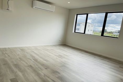 Photo of property in 17 Auranga Drive, Karaka, Papakura, 2113