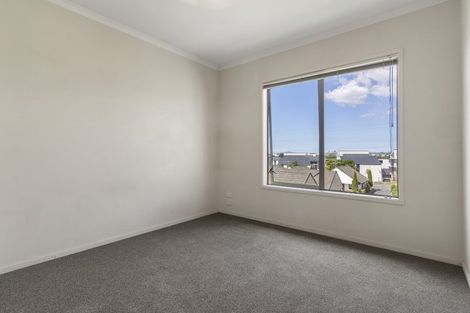 Photo of property in St Claire Village, 175/172 Mcleod Road, Te Atatu South, Auckland, 0610