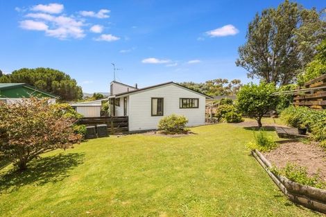 Photo of property in 32 Hicks Close, Whitby, Porirua, 5024