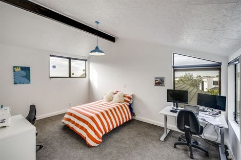 Photo of property in 55 Churchill Drive, Taradale, Napier, 4112