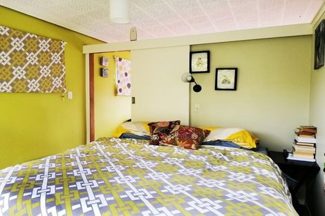 Photo of property in 1 Paramu Avenue, Birkdale, Auckland, 0626