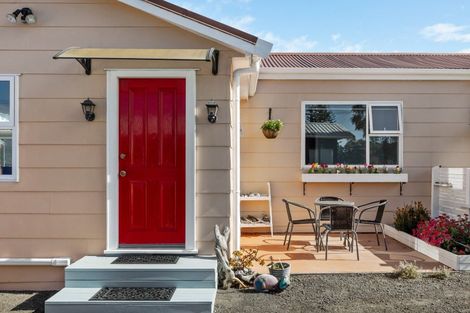 Photo of property in 5a High Street West, 4320
