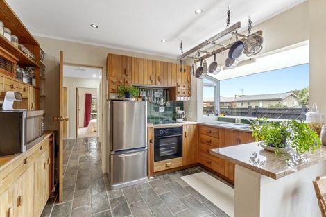 Photo of property in 34 Scott Avenue, Otaki Beach, Otaki, 5512