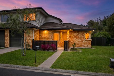 Photo of property in 11/64 Kawaha Point Road, Kawaha Point, Rotorua, 3010