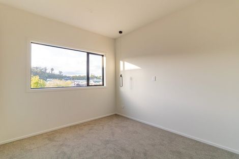 Photo of property in 12 Blanc Road, Silverdale, 0932