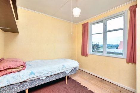 Photo of property in 3 Puriri Street, Helensville, 0800