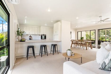 Photo of property in 10 Long Meadow Lane, Matakana, Warkworth, 0985