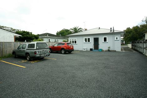 Photo of property in 98 Rifle Range Road, Dinsdale, Hamilton, 3204