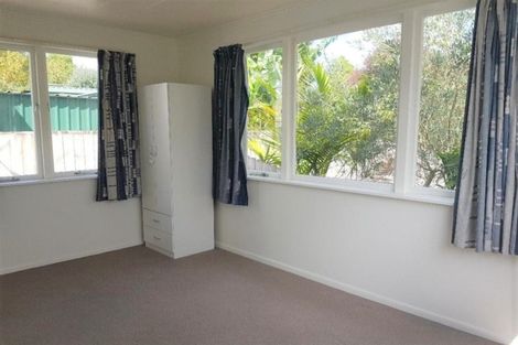 Photo of property in 10a Blease Street, New Lynn, Auckland, 0600