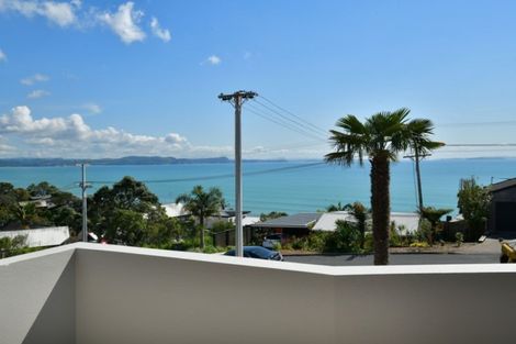 Photo of property in 13 Joydon Place, Stanmore Bay, Whangaparaoa, 0932
