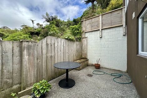 Photo of property in 36 Todman Street, Brooklyn, Wellington, 6021