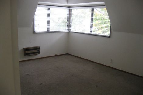 Photo of property in 2/27 Macdonald Crescent, Te Aro, Wellington, 6011
