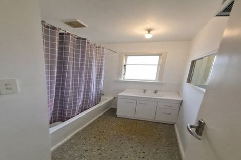 Photo of property in 186 Avonhead Road, Avonhead, Christchurch, 8042