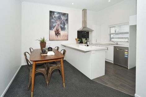 Photo of property in 6u3 Dyer Street, Whitiora, Hamilton, 3200
