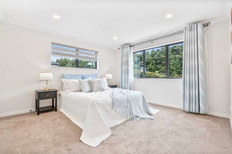 Photo of property in 27 Casheltown Way, Flat Bush, Auckland, 2019
