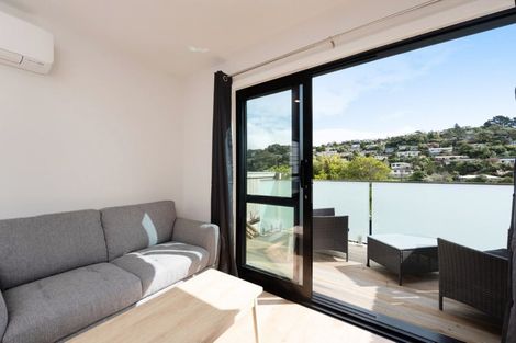 Photo of property in 1u3 Robert Street, Newlands, Wellington, 6037