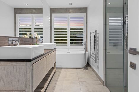 Photo of property in 77 Royal Ascot Drive, Papamoa Beach, Te Puke, 3187