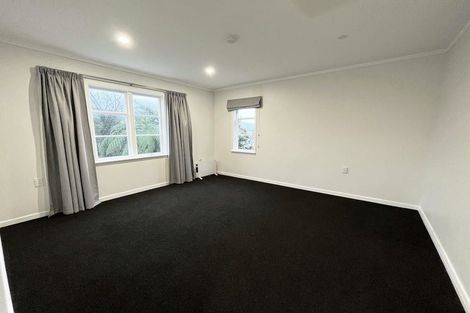 Photo of property in 53 Handyside Street, Tawa, Wellington, 5028