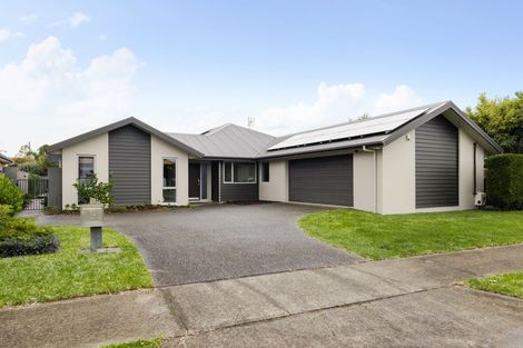 Photo of property in 5 Camberley Way, Huntington, Hamilton, 3210