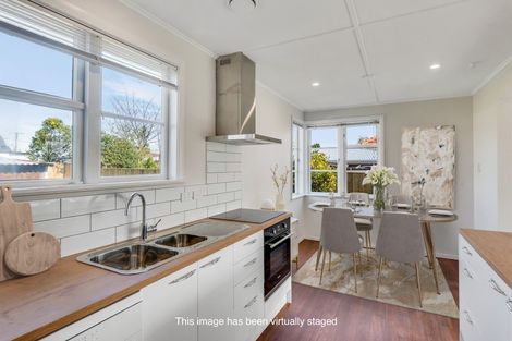 Photo of property in 7 Goldsmith Crescent, Levin, 5510