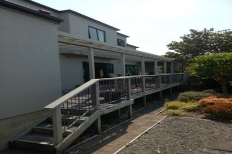 Photo of property in 15 Quebec Road, Milford, Auckland, 0620