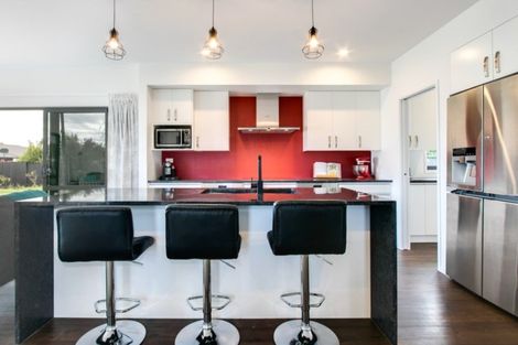 Photo of property in 71 Mcelwee Street, Jervoistown, Napier, 4112