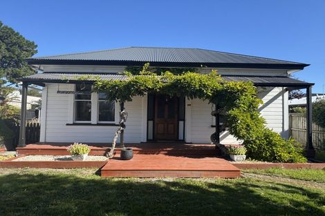 Photo of property in 102 Charles Street, Waltham, Christchurch, 8011