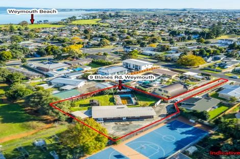 Photo of property in 9 Blanes Road, Weymouth, Auckland, 2103