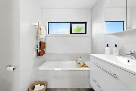 Photo of property in 1/118 Innes Road, St Albans, Christchurch, 8052