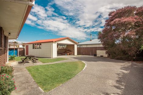 Photo of property in 2 Hunter Street, Westport, 7825