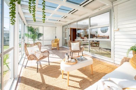 Photo of property in 20b Argentine Avenue, Miramar, Wellington, 6022