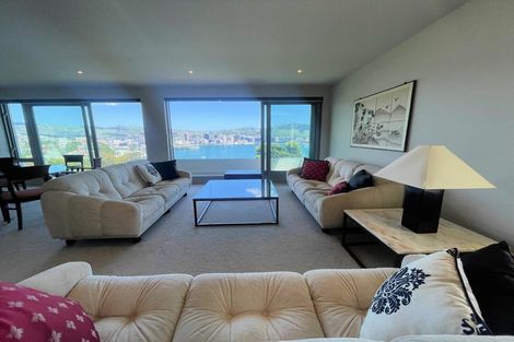 Photo of property in Beauport Apartments, 30u2 The Crescent, Roseneath, Wellington, 6011
