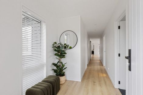 Photo of property in 1 Arohena Court, Ohauiti, Tauranga, 3112