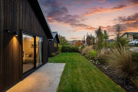Photo of property in 28 Mcadam Drive, Jacks Point, Queenstown, 9371