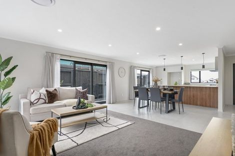 Photo of property in 33 Earp Crescent, Chartwell, 3210