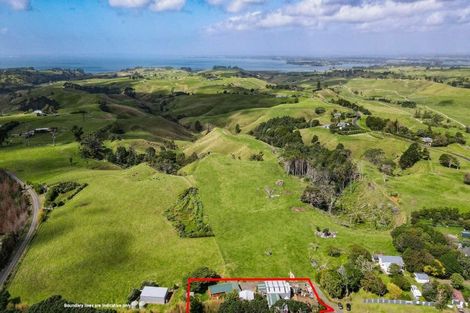 Photo of property in 2160 Awhitu Road, Pollok, Waiuku, 2684